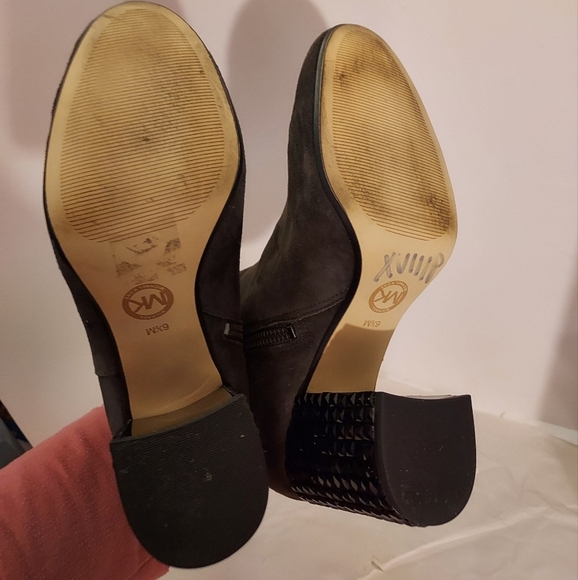 Michael Michael Kors "Arabelle" Gray and Black Ankle Boot in Size 6.5 M - Picture 13 of 13